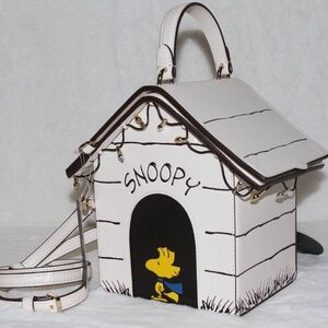NWT Kate Spade X Peanuts Snoopy 3D House Crossbody Novelty Purse Woodstock